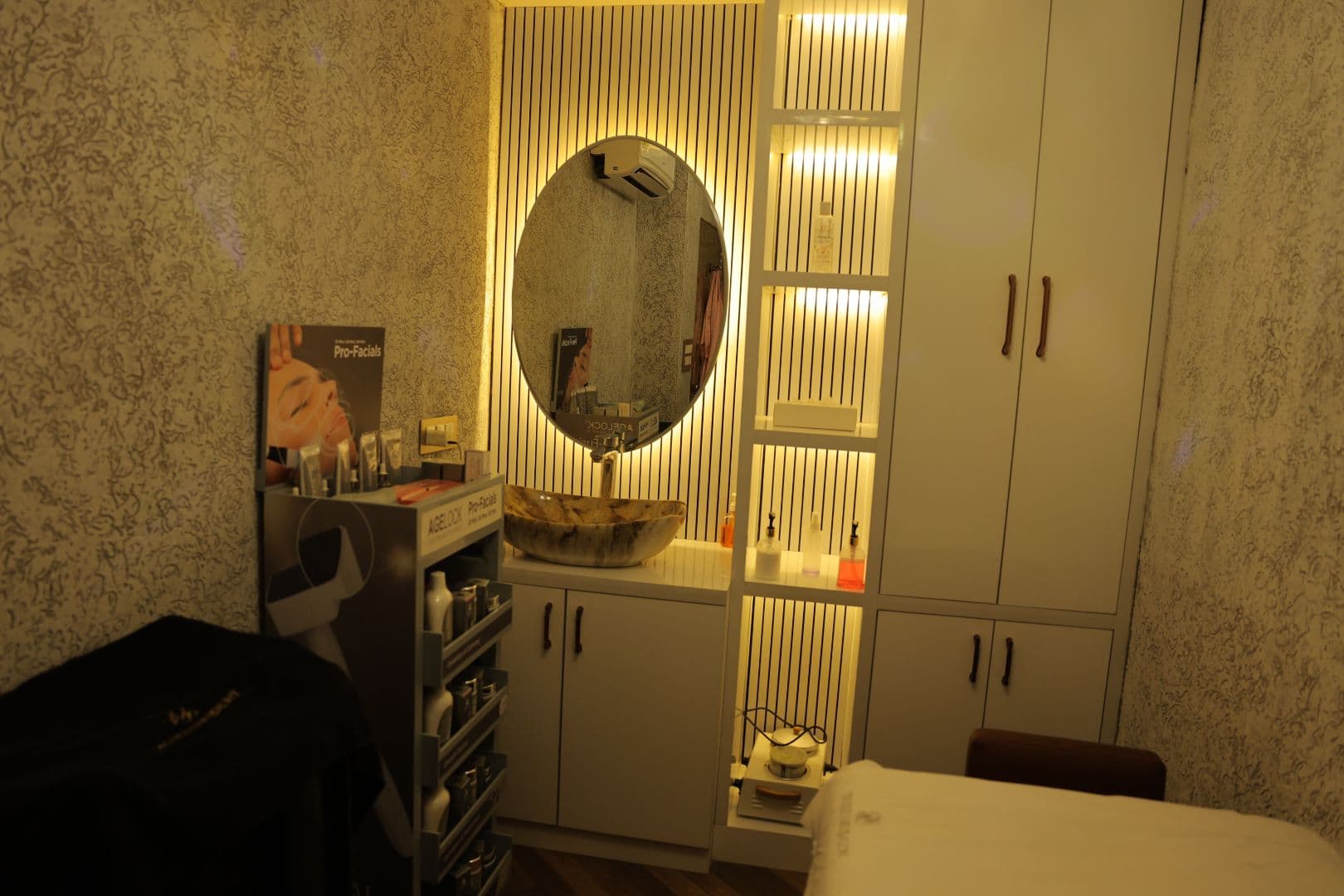 A private treatment room designed for focused, one-on-one care.
